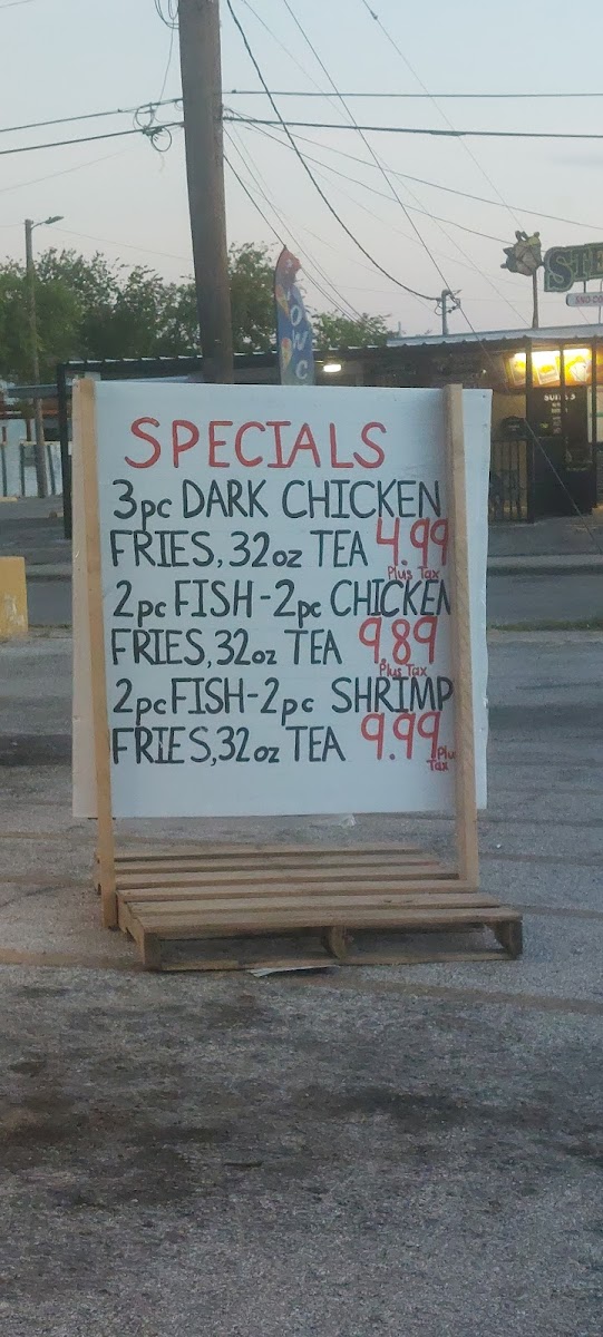 Cap'n Jim's Fish & Chicken to Go - 8