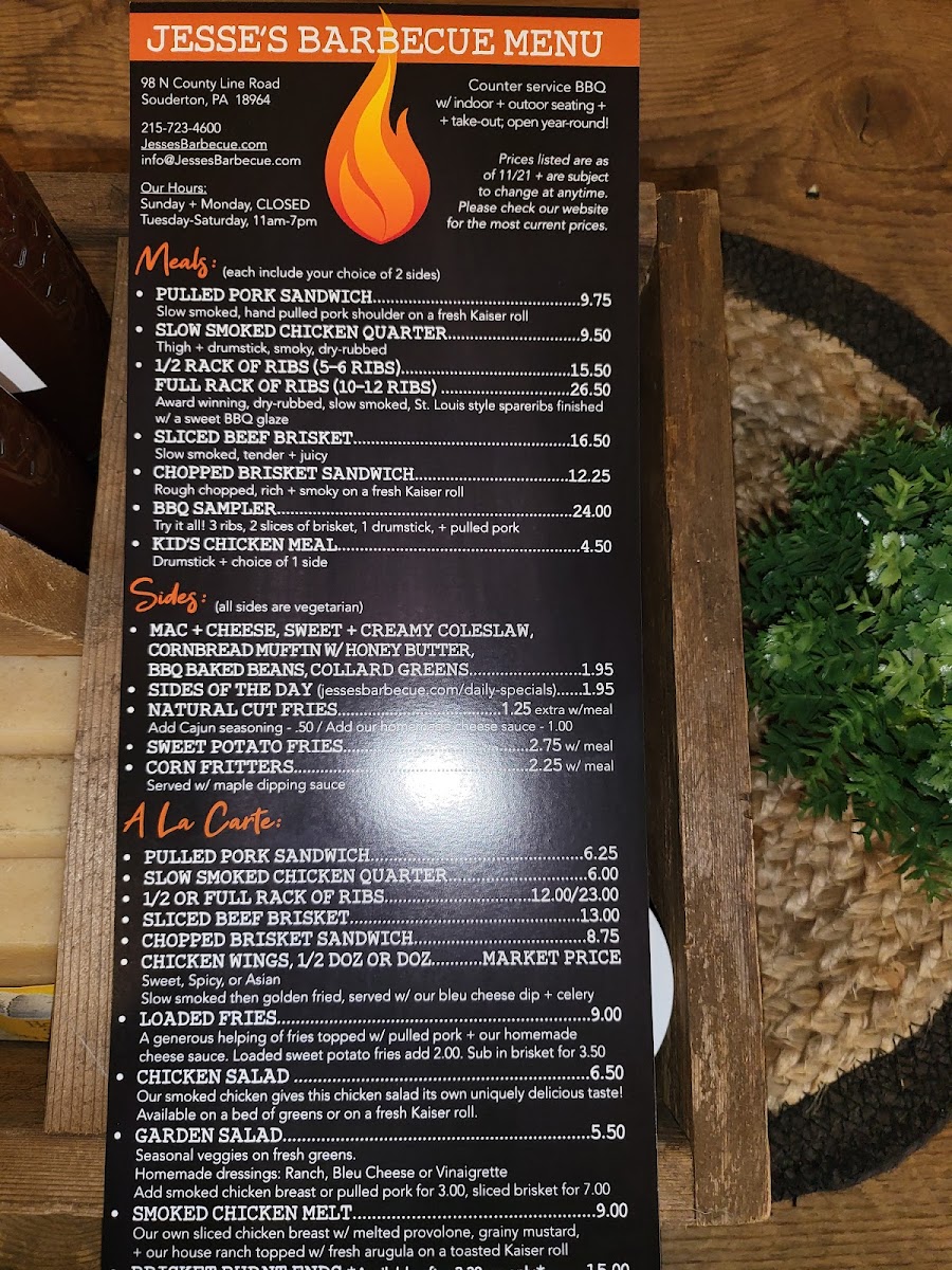 Jesse's Barbecue & Local Market - 5