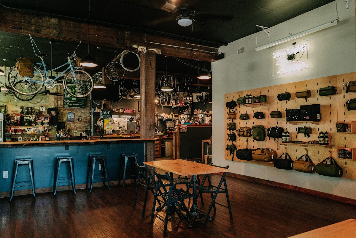 Peloton Cafe Bike Shop
