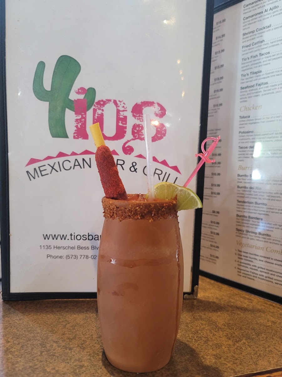 Tios Bar & Grill - 8