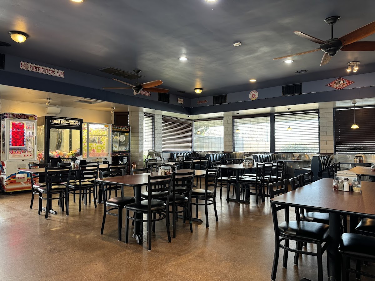 Tony's Firehouse Restaurant