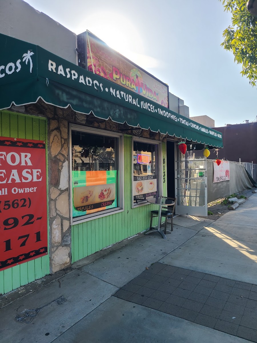 Pura Vida Cafe and Juice Bar