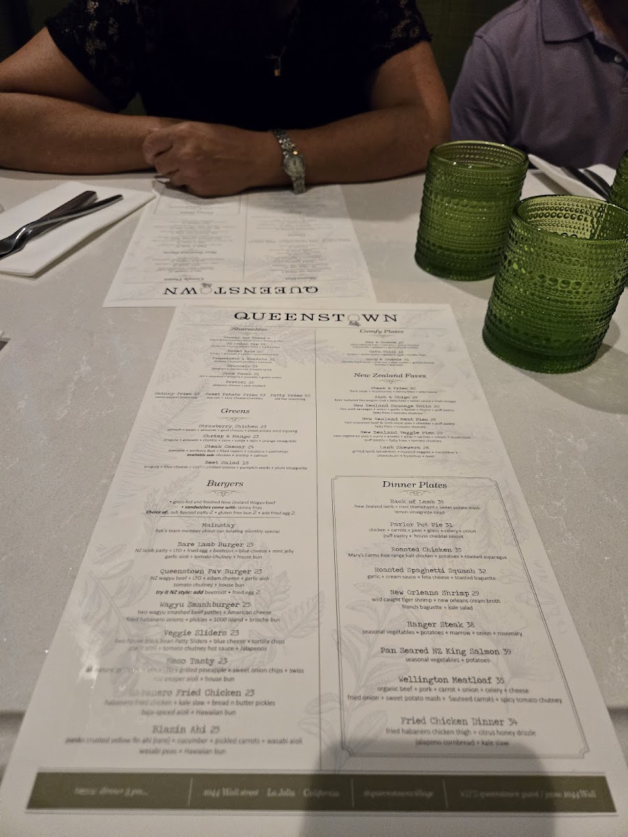 Queenstown Village - 8