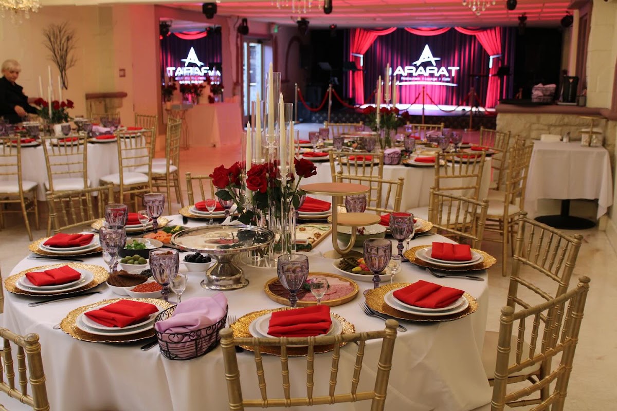 ARARAT Restaurant Lounge Cafe