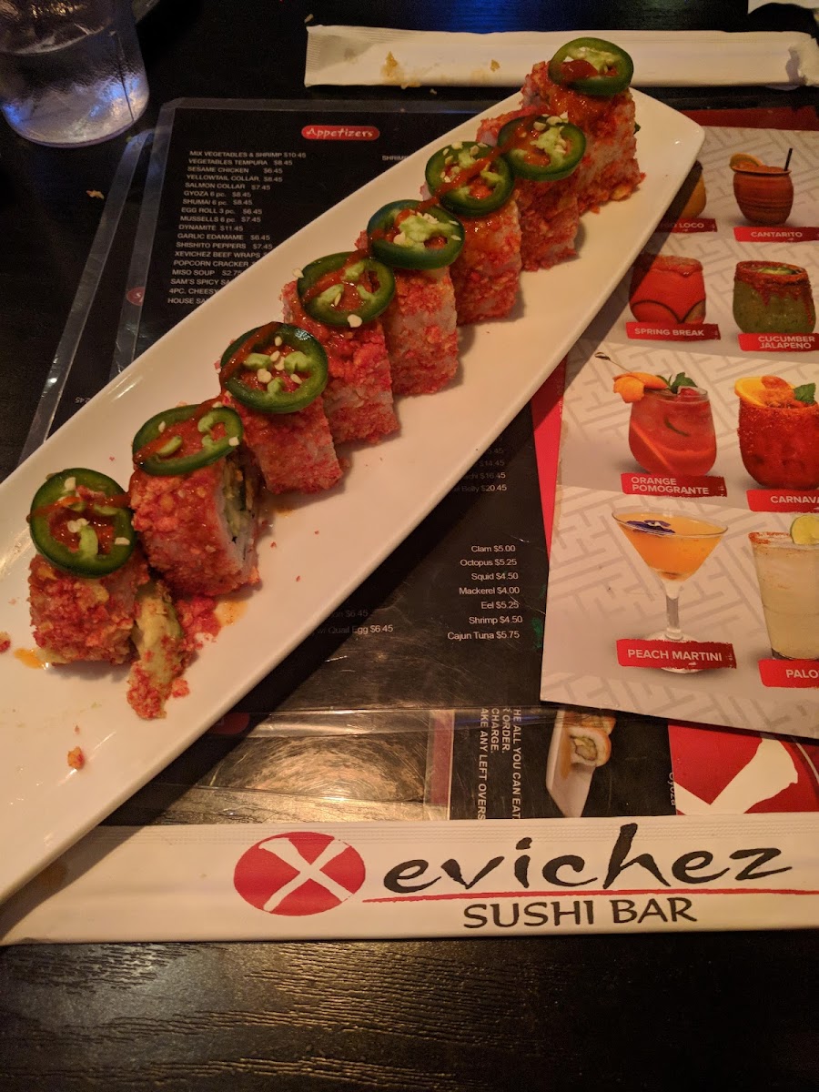 Xevichez Sushi Bar - 6