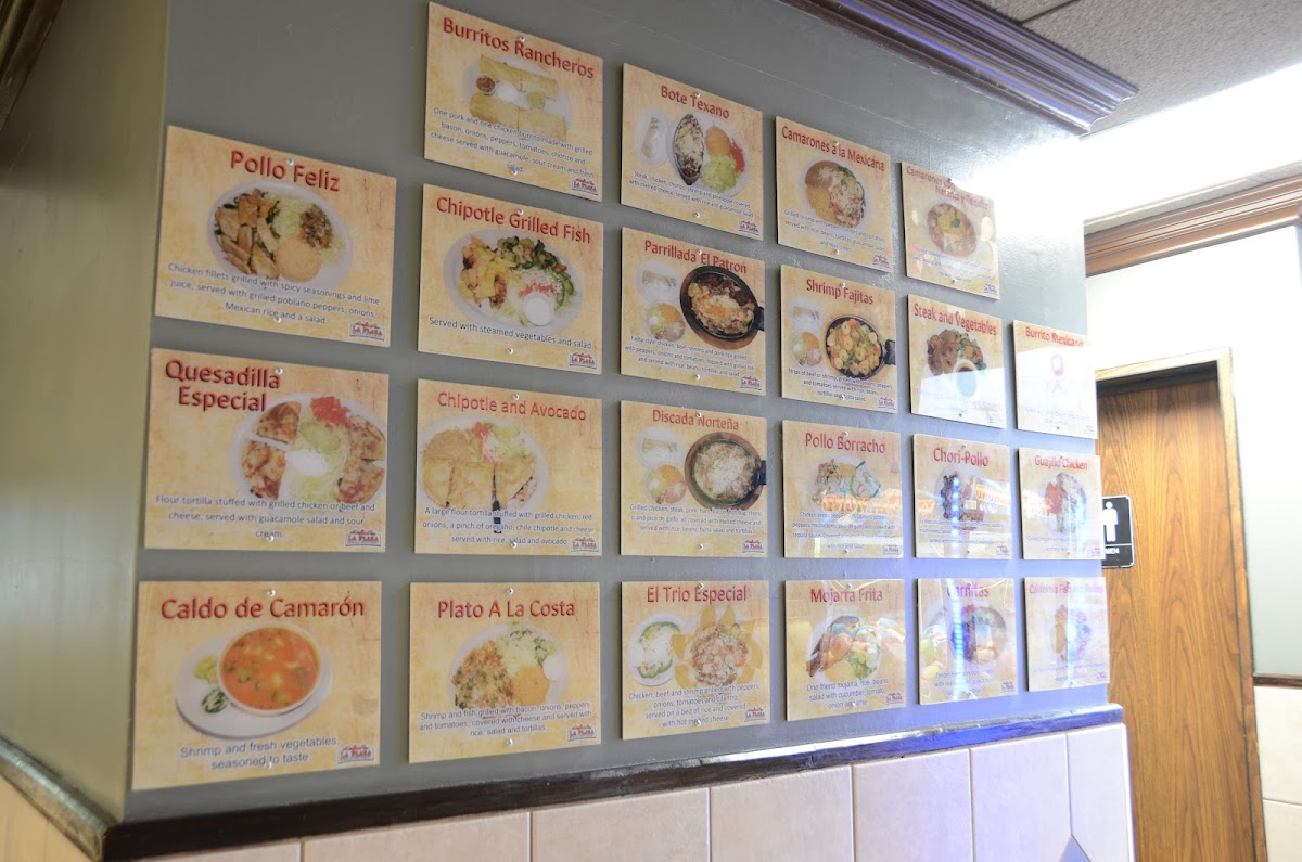 La Plaza Mexican Restaurant - 9