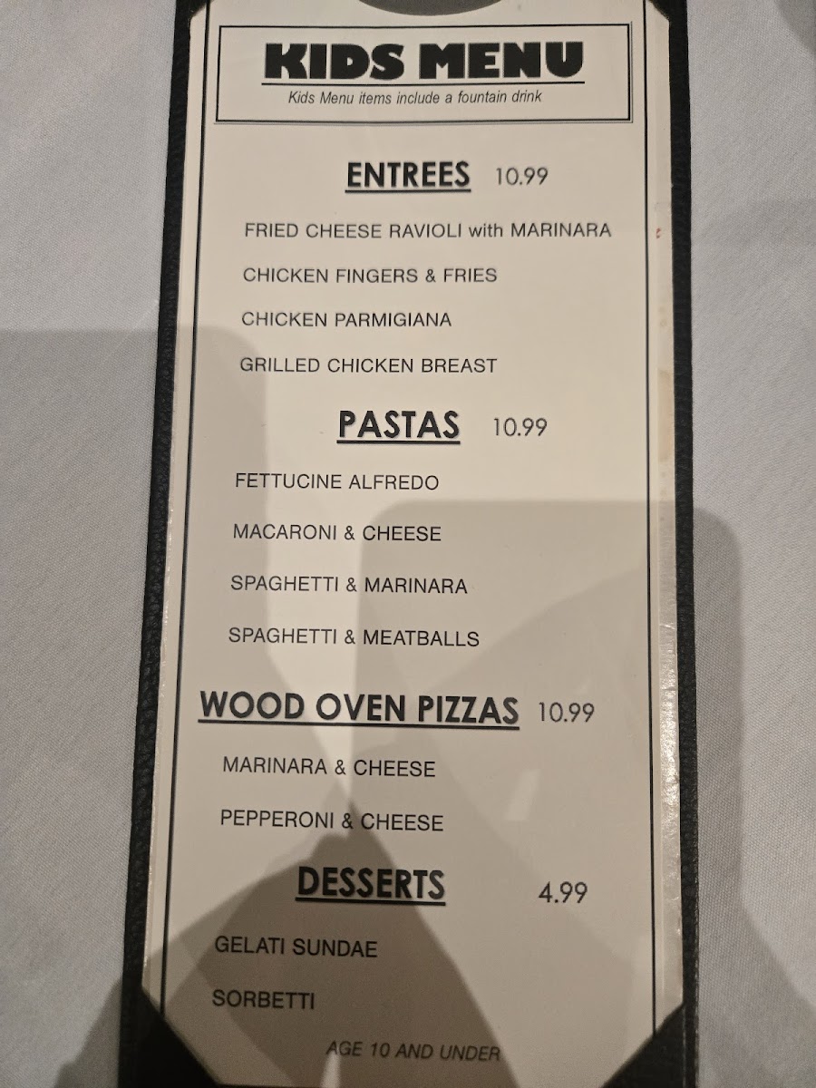 Luciano's Ristorante Italiano - 8