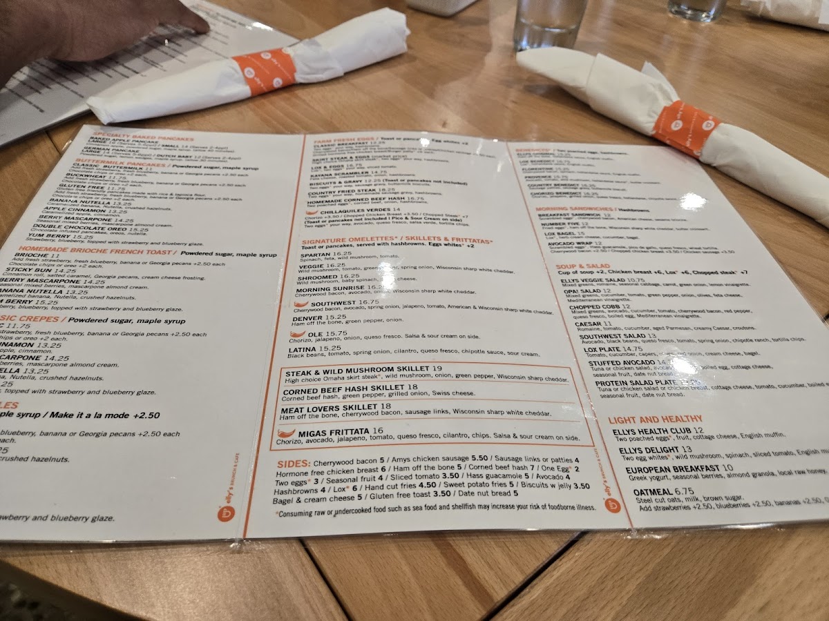 Elly's Brunch & Cafe (Mundelein) - 4