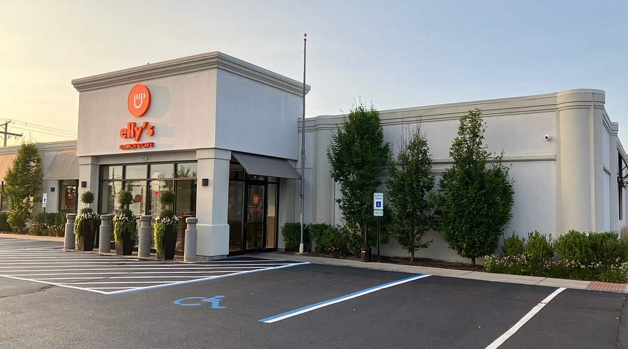 Elly's Brunch & Cafe (Mundelein)