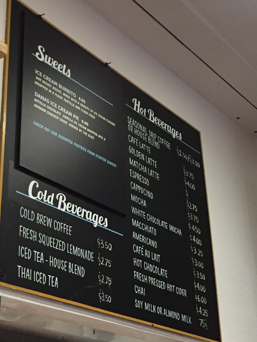 Paradise Park Cafe - 10