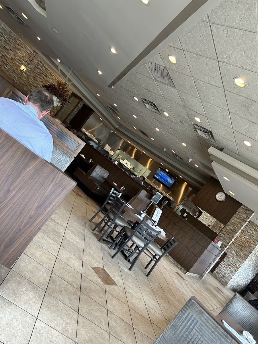 Apovini Grill - Troy