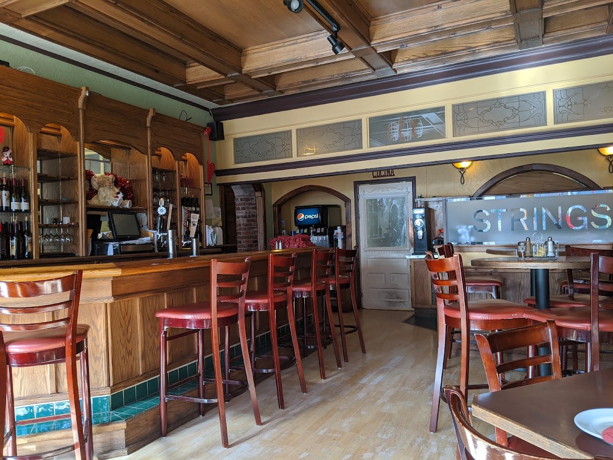 Strings Italian Cafe