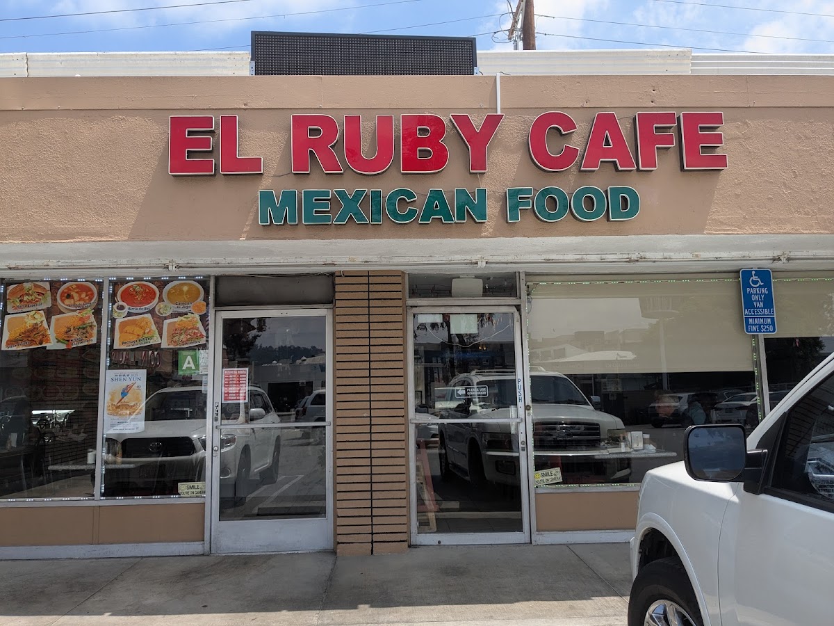EL RUBY MEXICAN RESTAURANT