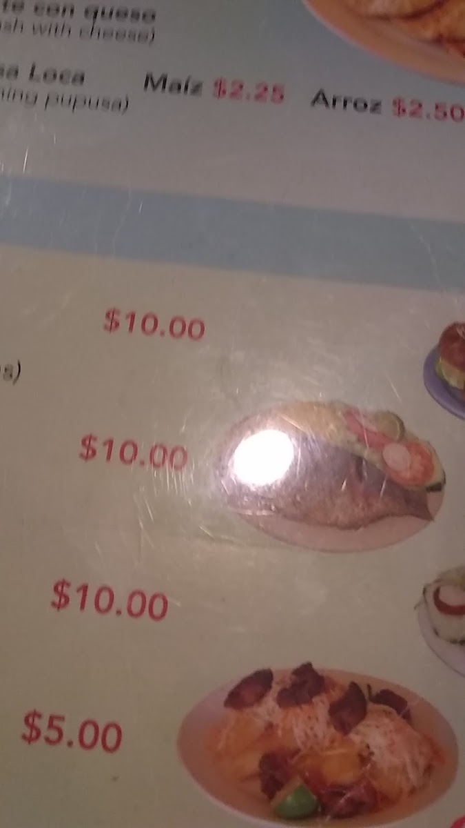 Pupuseria Doña Azucena - 5