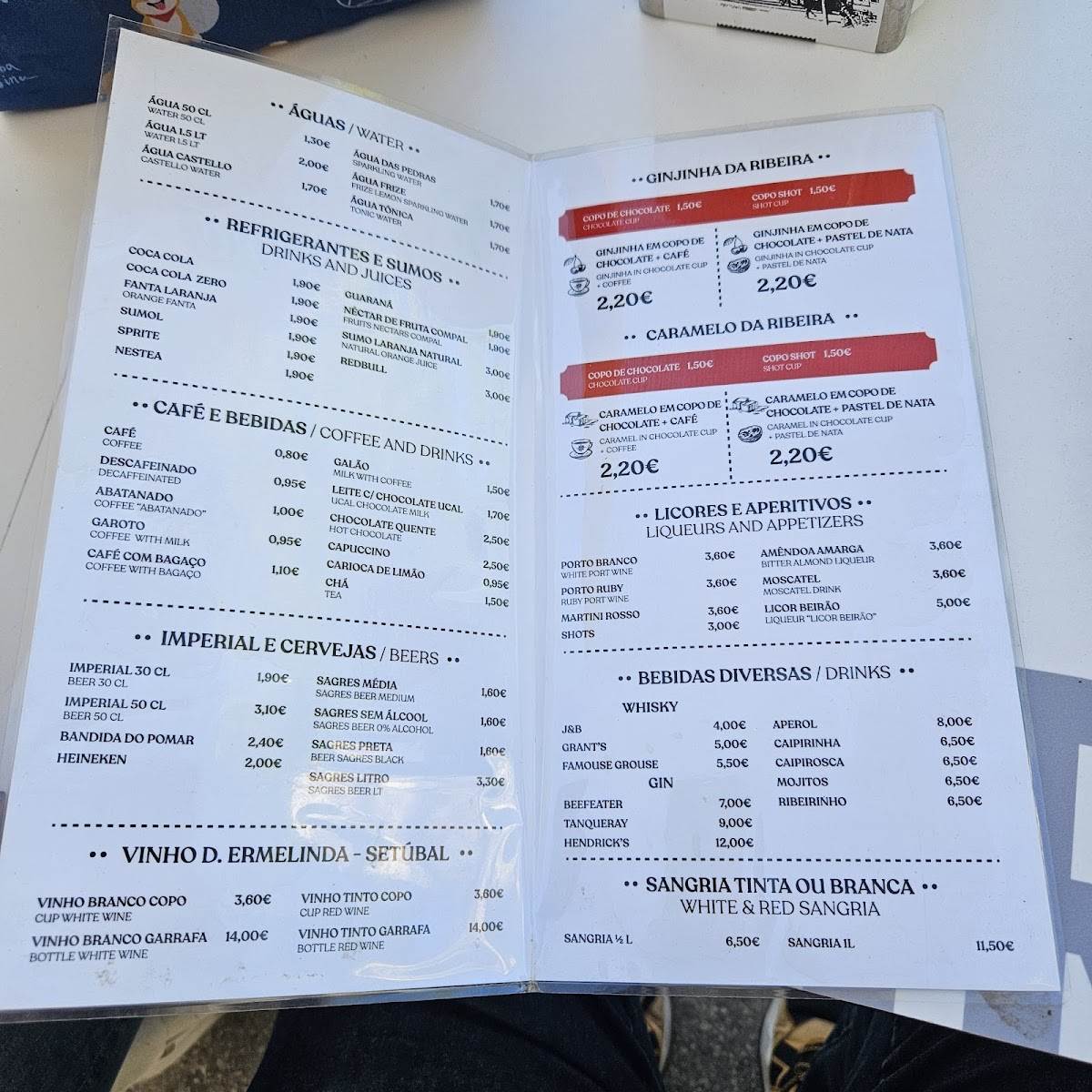 Ginjinha da Ribeira - 1