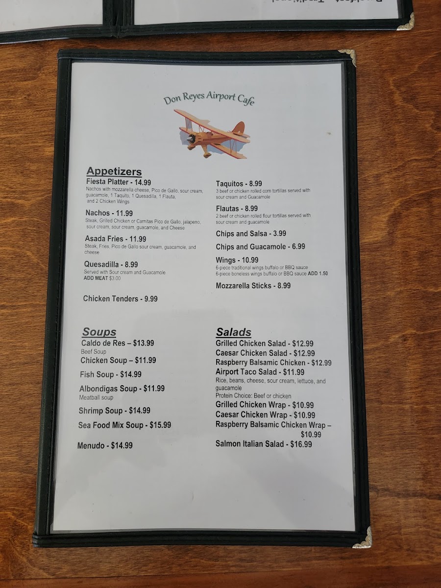 Don Reyes Airport Cafe - 10