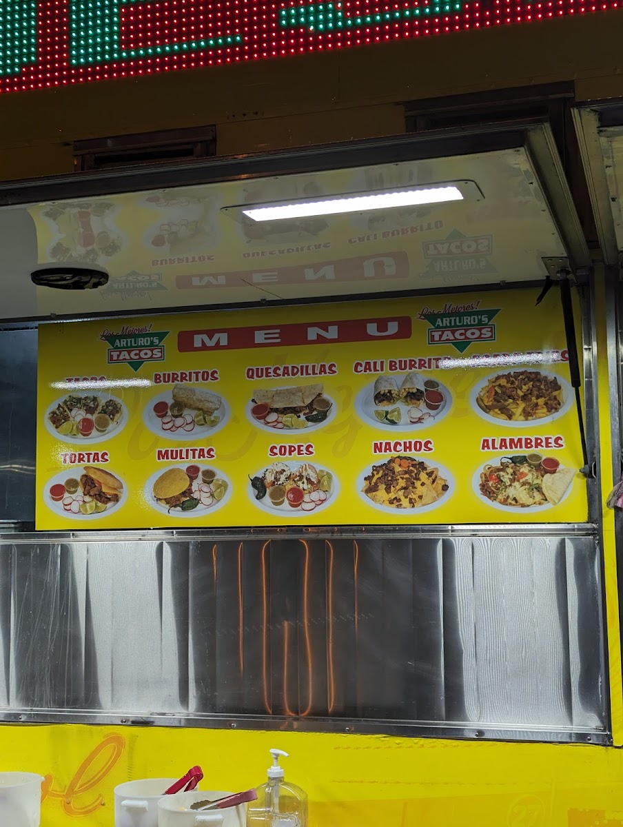 Arturo's TacoTruck - 5
