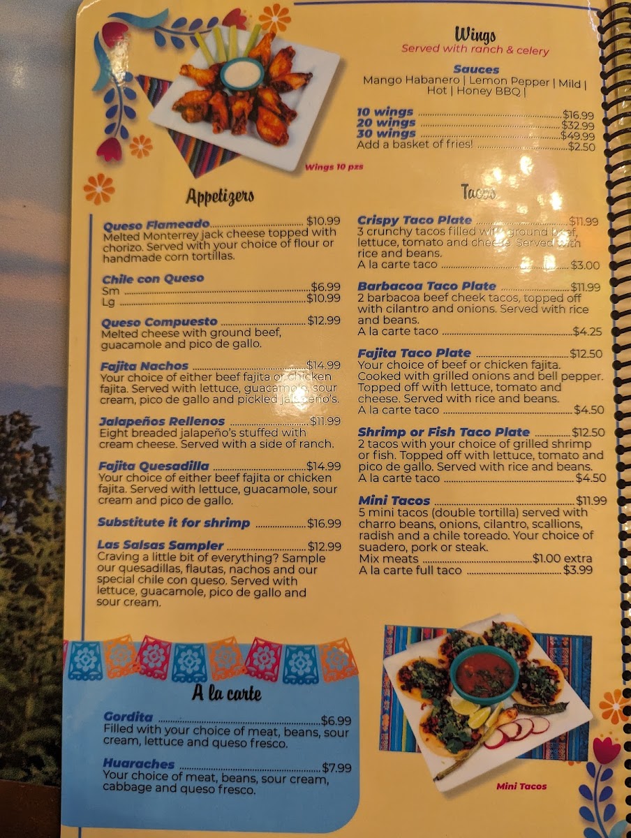 Las Salsas Bar & Grill - 5