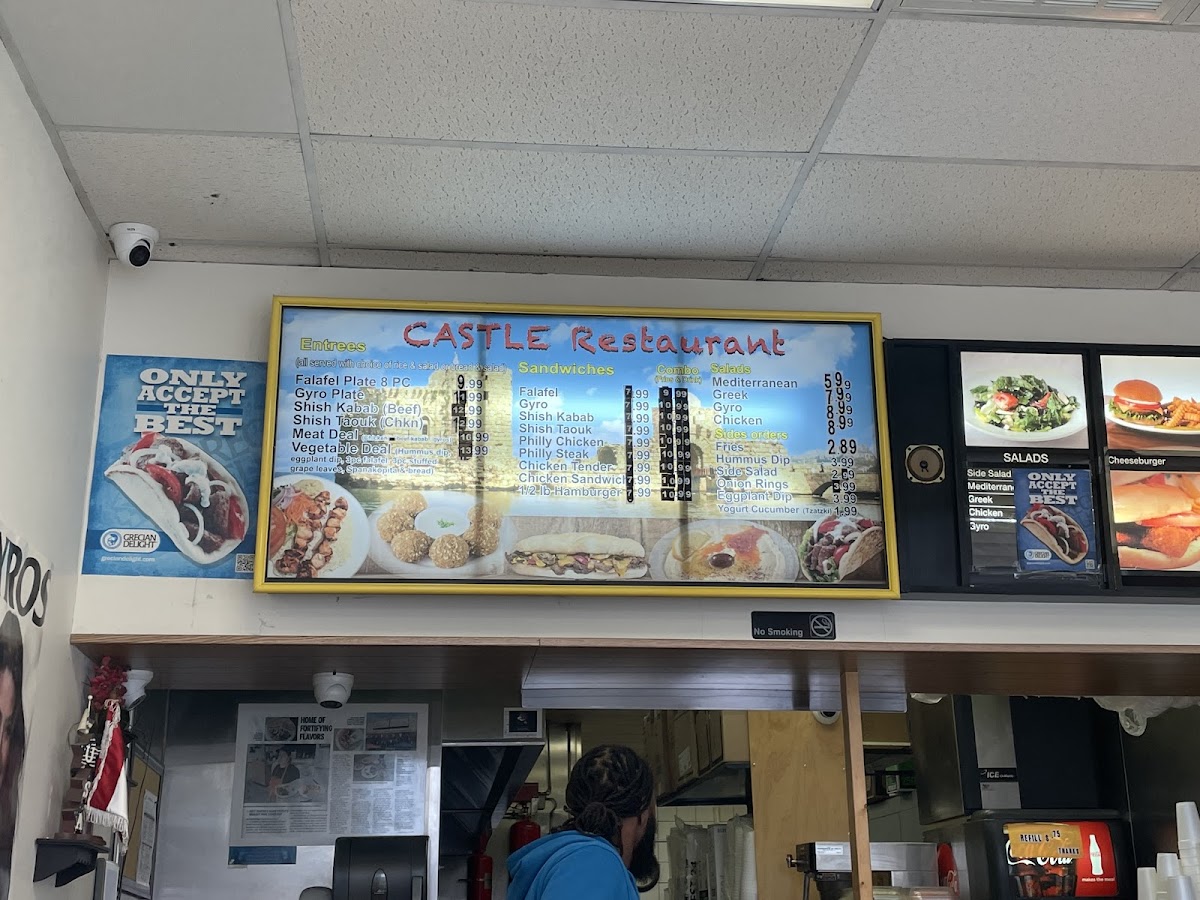 Castle Restaurant - 6