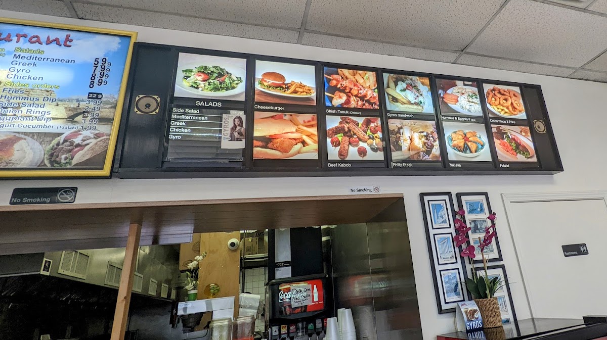 Castle Restaurant - 8