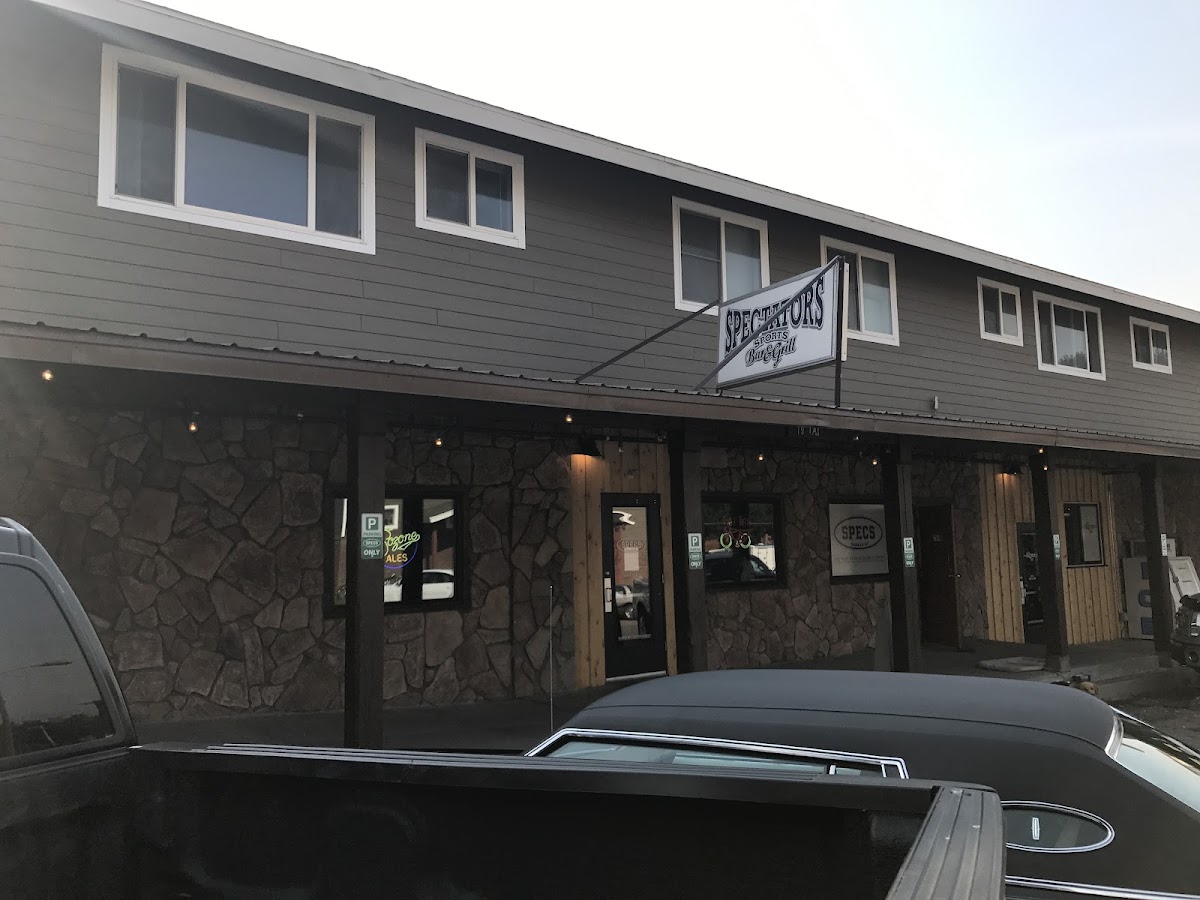 Spectators Sports Bar & Grill
