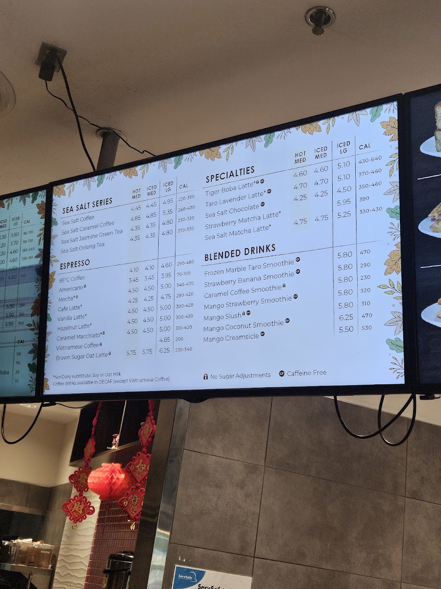 85°C Bakery Cafe - Northridge - 3