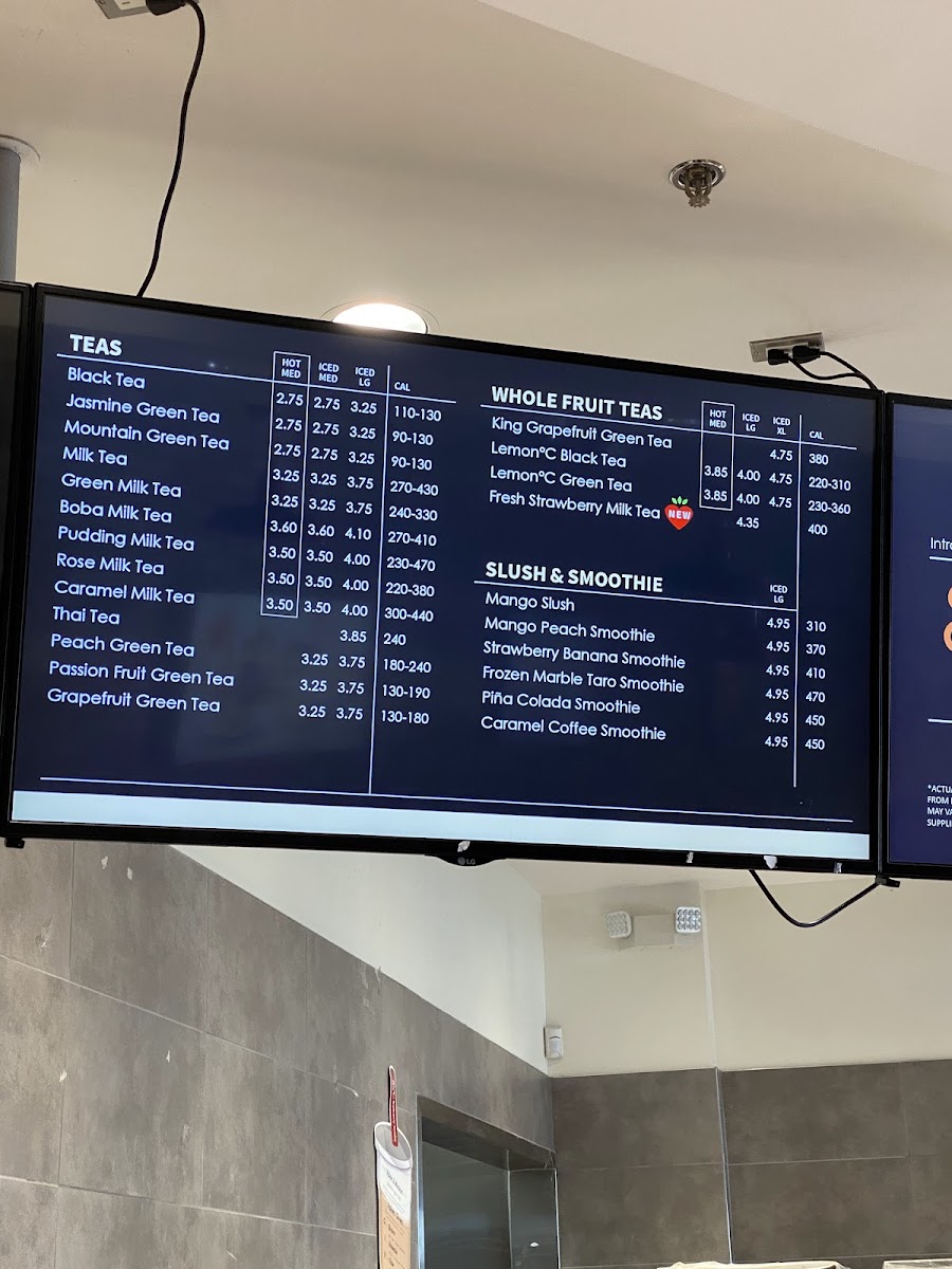 85°C Bakery Cafe - Northridge - 7