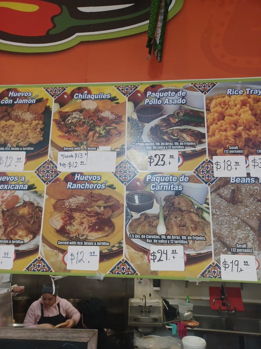 Los Mexicanos Market - 10