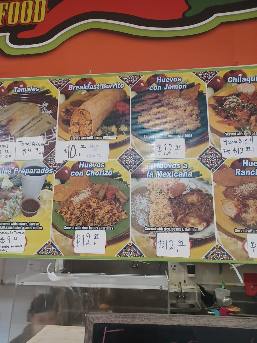 Los Mexicanos Market - 6