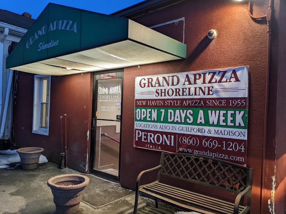 Grand Apizza Shoreline Inc