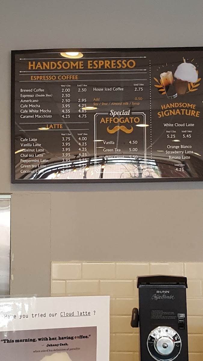 Handsome Bakery & Cafe - 10