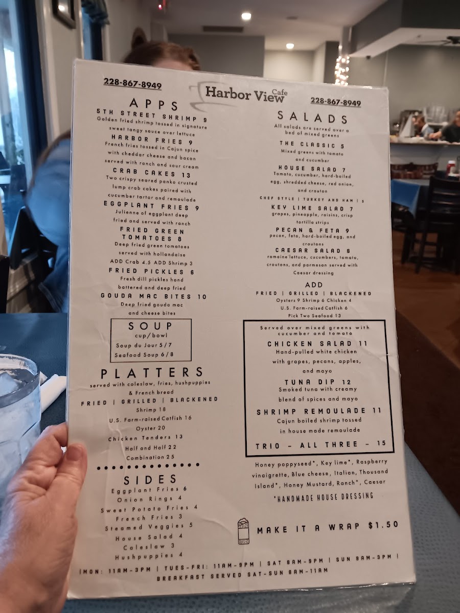 Harbor View Cafe - 10